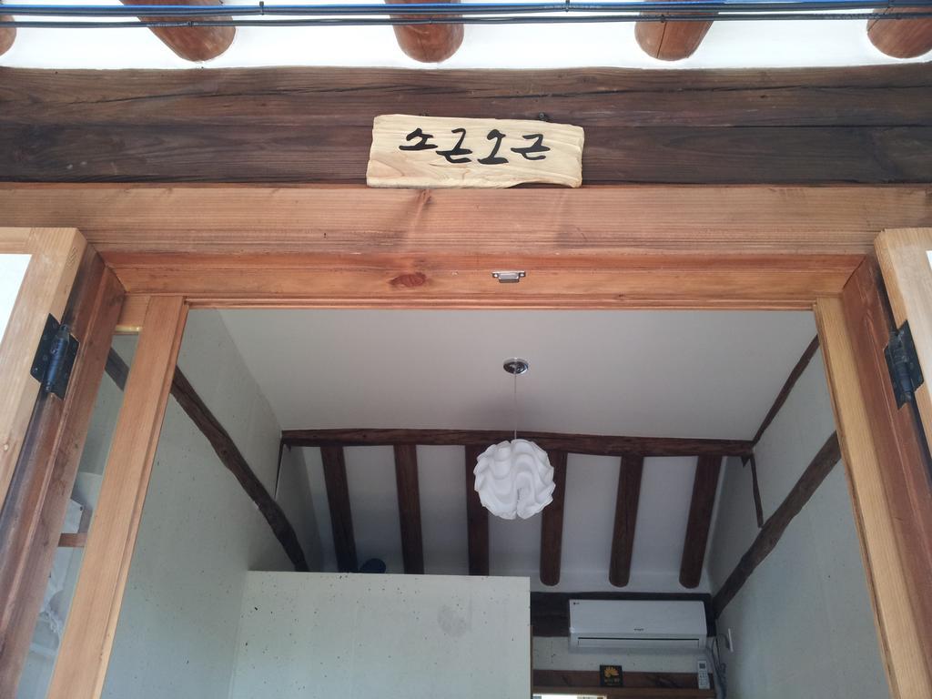 Jeonju Nostalgic Home Exterior foto